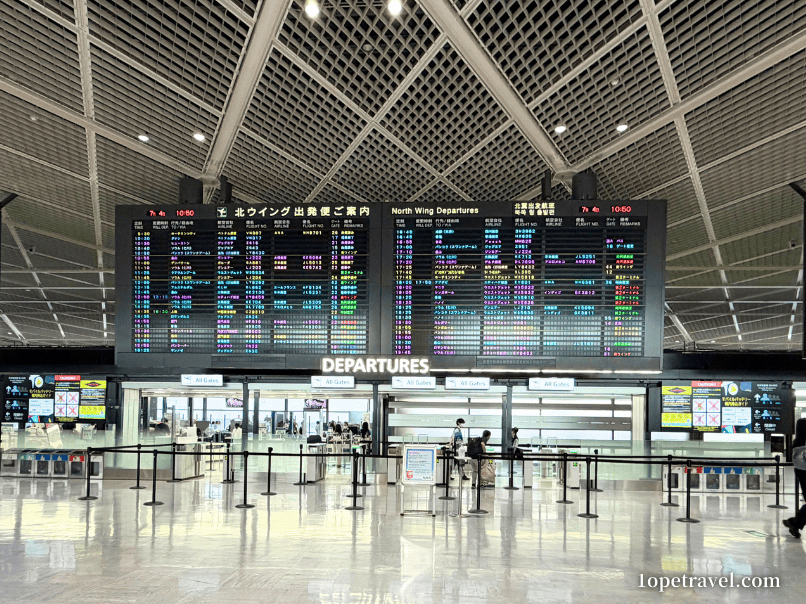 成田空港の出国前の様子