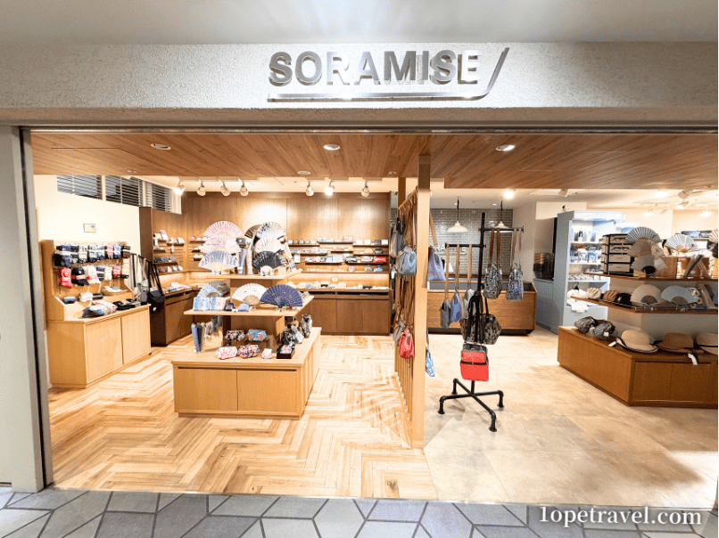 伊丹空港の雑貨店SORAMISE